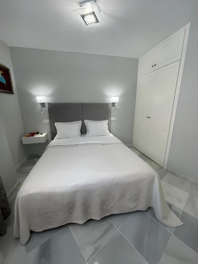Luxury Apartment Benalmadena First Line Exterior photo